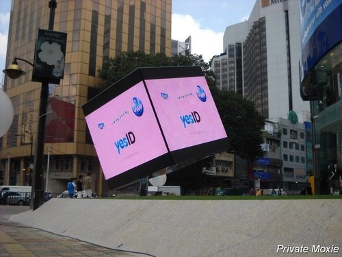 Outdoor Waterproof  Cube LED Display Screen  Four Sides Led Cube Display Screen for Advertising Sign